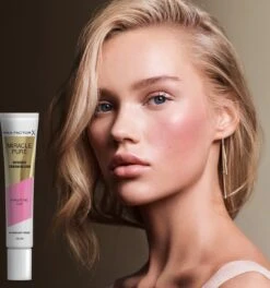 Max Factor Miracle Pure Vegan Blush - 001 Radiant Rose -Cosmeticawinkel 1123x1200 1