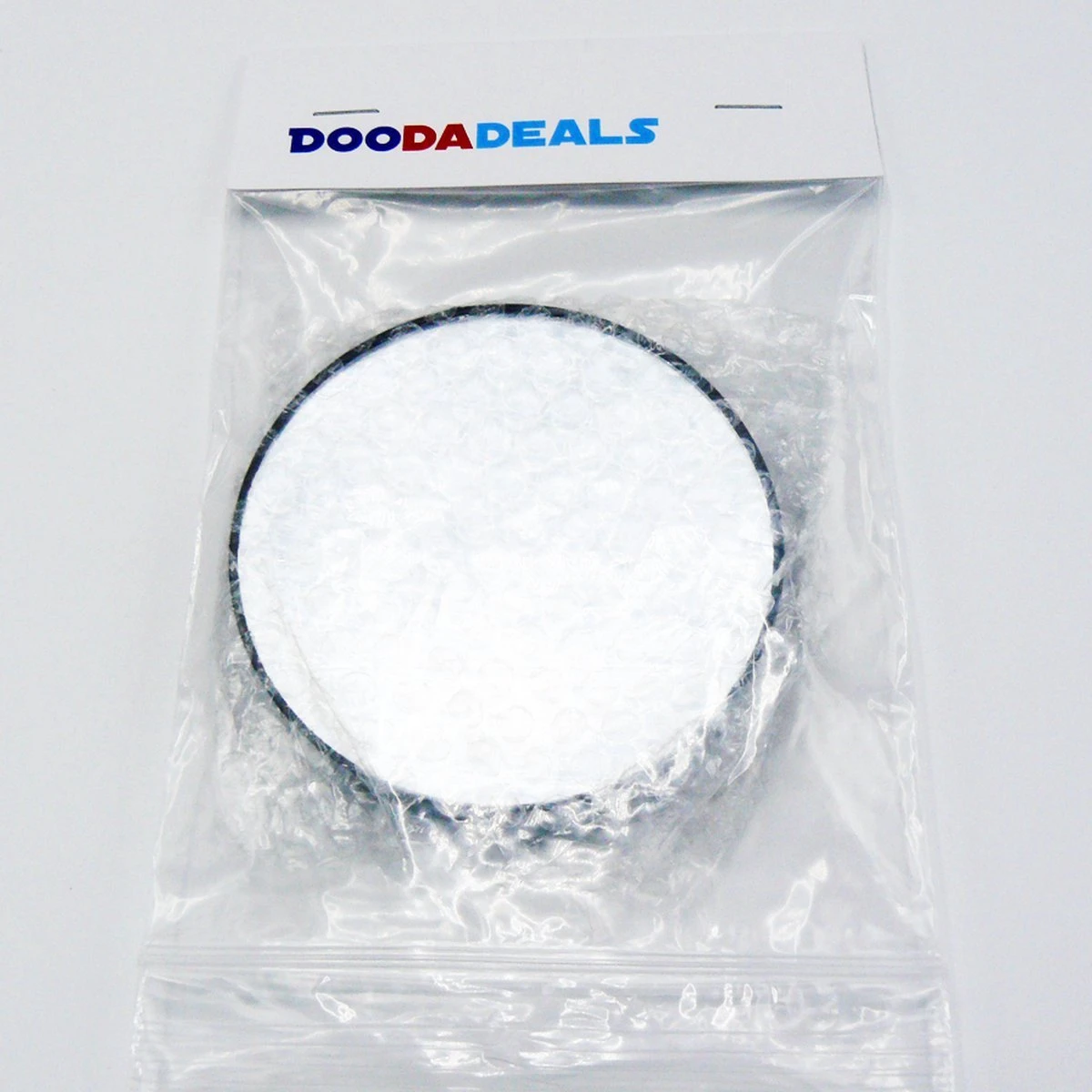 Doodadeals® Vergrootspiegel - 15x Vergroot - Toilettas Formaat - Zuignap - Make-up - Badkamer - ø 7 Cm 4 Doodadeals® Vergrootspiegel - 15x Vergroot - Toilettas Formaat - Zuignap - Make-up - Badkamer - ø 7 Cm - Afbeelding 4