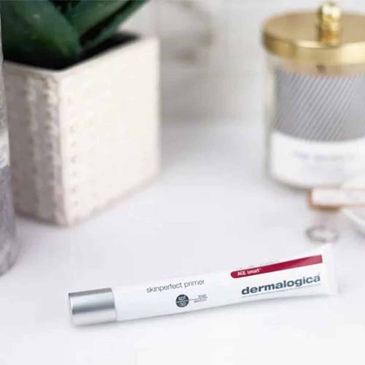 Dermalogica Skin Perfect Primer Dagcrème Met SPF30 - 22 Ml 2 Dermalogica Skin Perfect Primer Dagcrème Met SPF30 - 22 Ml - Afbeelding 2