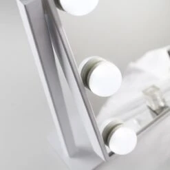 Bright Beauty Vanity Make Up Spiegel Met Verlichting - Wit - Dimbaar Met Drie Lichtstanden -Cosmeticawinkel 1200x1200 1188