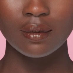 L’Oréal Paris Brilliant Signature Lippenstift - 301 Be Determined - Nude - Ultra Glanzend -Cosmeticawinkel 1200x1200 359