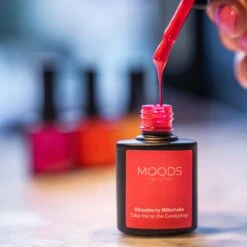 Moods Gellac - Strawberry Milkshake - Gellak - Neon Roze - 15ML -Cosmeticawinkel 1200x1200 832