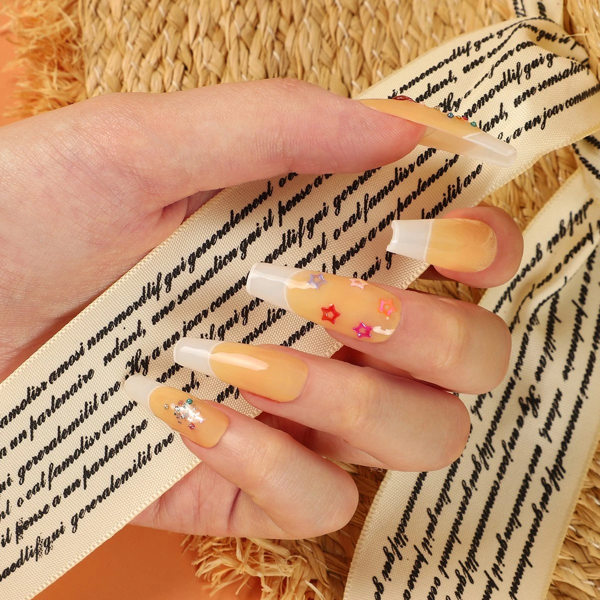 Royala D1 Gellak Starters Pakket + Inclusief UV LED Lamp + 10 Verschillende Gellak Kleuren - Gellak Lamp – Gellac Set - Alle Benodigdheden In Eén - Uitgebreid 62-Delig Pakket- Gel Polish Set - Gellak Set - UV LED Lamp 9 Royala D1 Gellak Starters Pakket + Inclusief UV LED Lamp + 10 Verschillende Gellak Kleuren - Gellak Lamp – Gellac Set - Alle Benodigdheden In Eén - Uitgebreid 62-Delig Pakket- Gel Polish Set - Gellak Set - UV LED Lamp - Afbeelding 9