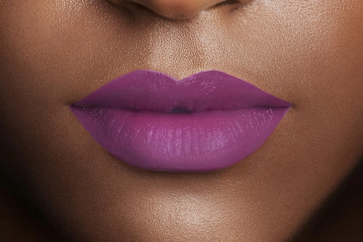 L'Oréal Paris Rouge Signature Lippenstift - 104 I Rebel - Paars - Matte Vloeibare Lipstick 5 L'Oréal Paris Rouge Signature Lippenstift - 104 I Rebel - Paars - Matte Vloeibare Lipstick - Afbeelding 5