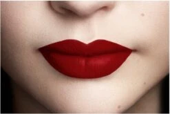 L'Oréal Paris Les Chocolates Ultra Matte Liquid Lippenstift - 864 Tasty Ruby -Cosmeticawinkel 1200x801 1