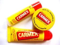 Carmex Lipbalsem Tube Cherry 7 Carmex Lipbalsem Tube Cherry -Cosmeticawinkel 1200x900 4