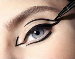 L’Oréal Paris Superliner Tattoo Signature - Black - Eyeliner -Cosmeticawinkel 1200x945