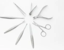 Basis 9-delige Manicureset - Reisset - Nagelverzorging Set -Cosmeticawinkel 1200x947 1