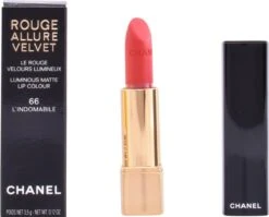 Lippenstift Rouge Allure Velvet Chanel -Cosmeticawinkel 1200x968 2