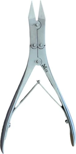 Medies - Premium Dubbelscharniertang | Nageltang | Nagelknipper | Nageltang Pedicure | Nageltang Dubbele Overbrenging - Recht - Diabetici - Met Stevige Etui 8 Medies - Premium Dubbelscharniertang | Nageltang | Nagelknipper | Nageltang Pedicure | Nageltang Dubbele Overbrenging - Recht - Diabetici - Met Stevige Etui -Cosmeticawinkel 598x1200 3