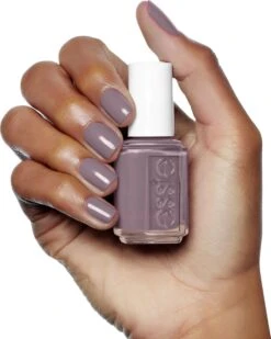 Essie Nagellak - 76 Merino Cool -Cosmeticawinkel 958x1200 1